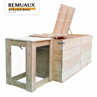 Station de compostage fabriquée par l'atelier de menuiserie Apiculture Remuaux dans le Tarn