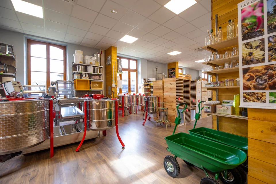 Notre magasin Apiculture Remuaux de Saint-Juéry Notre magasin Apiculture Remuaux de Saint-Juéry